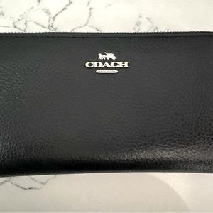 Coach Leather Zip Black Wallet